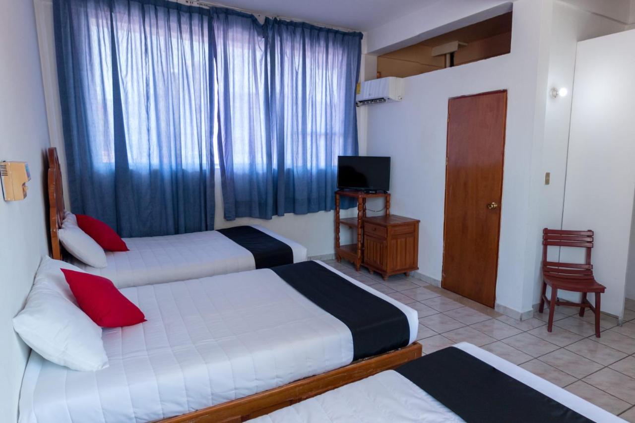 Adelita Hotel Ixtapa (Guerrero)